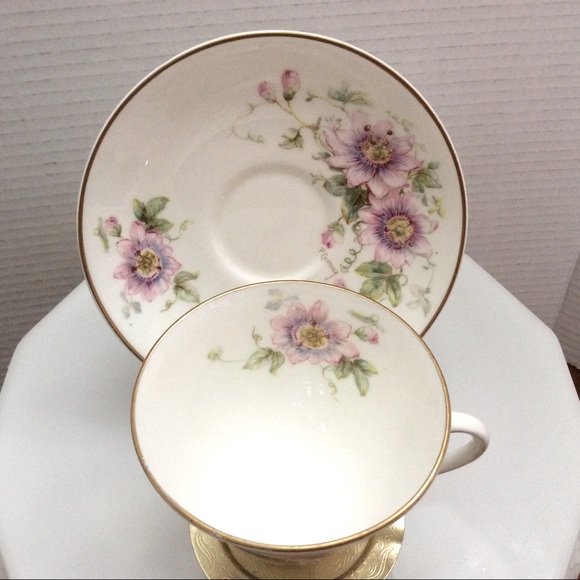 Vintage Royal Doulton Passion Flower teacup set - Picture 4 of 12